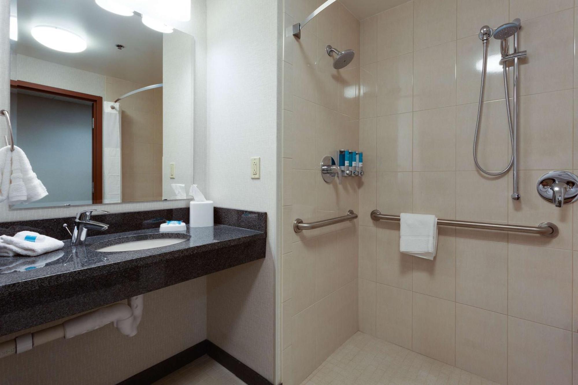 Drury Plaza Hotel Columbia East Extérieur photo