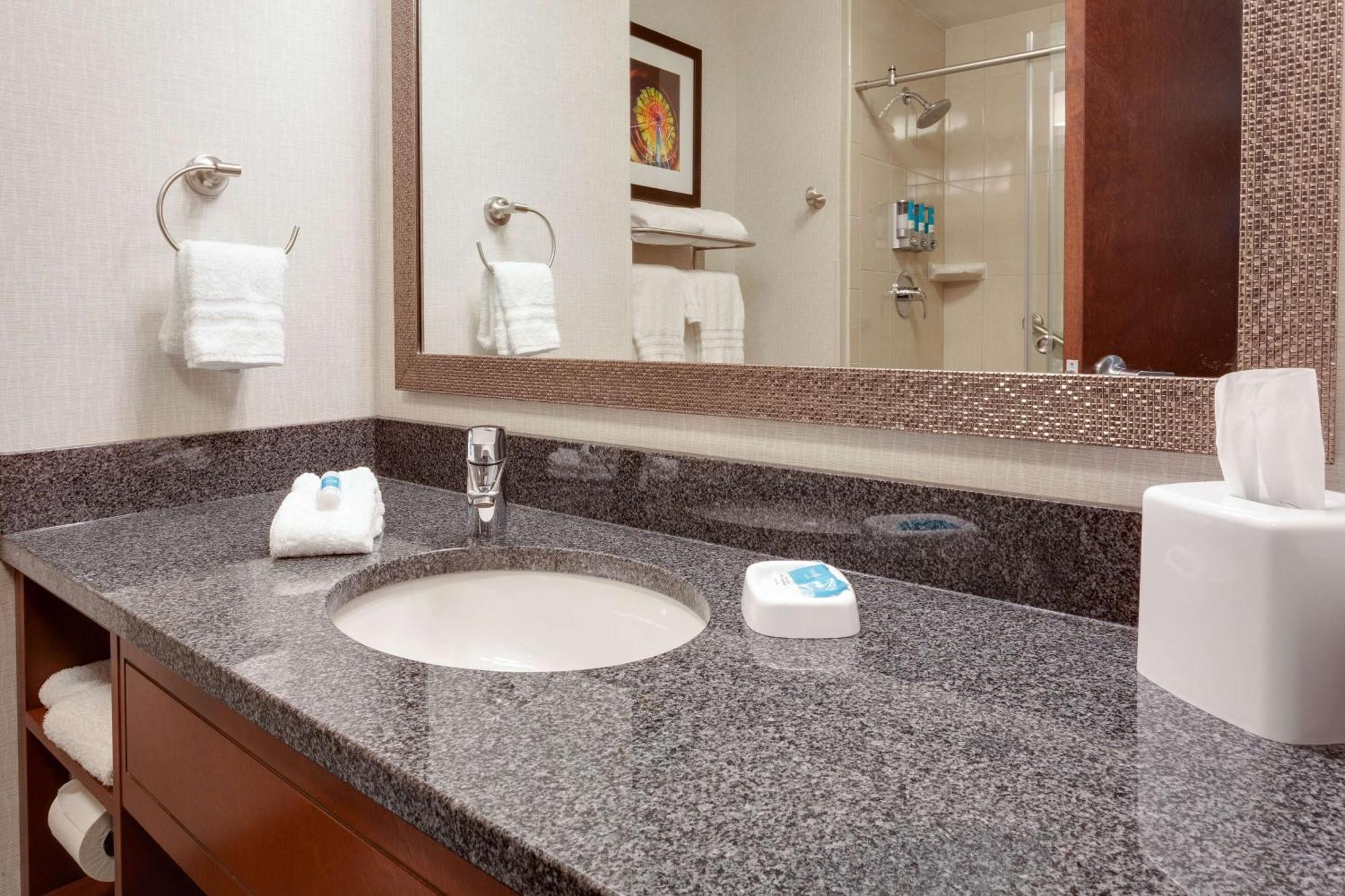 Drury Plaza Hotel Columbia East Extérieur photo
